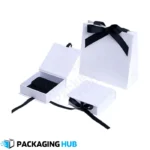 Luxury custom necklace box with elegant design, perfect for high-end jewelry packaging and presentation.
