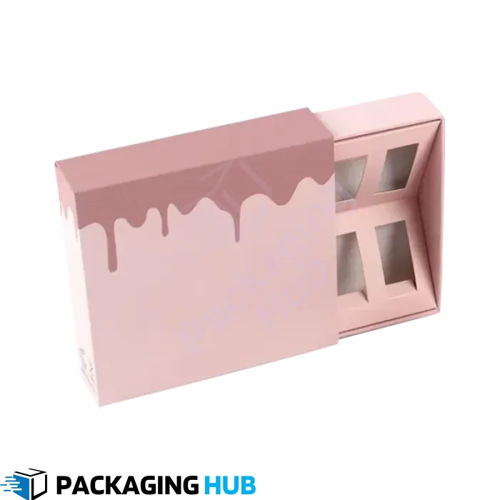 Eco-friendly lip kit packaging made from recyclable materials, offering sustainable solutions for beauty brands.