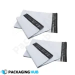 A medium-sized courier flyer bag, commonly used for shipping apparel and other e-commerce products.